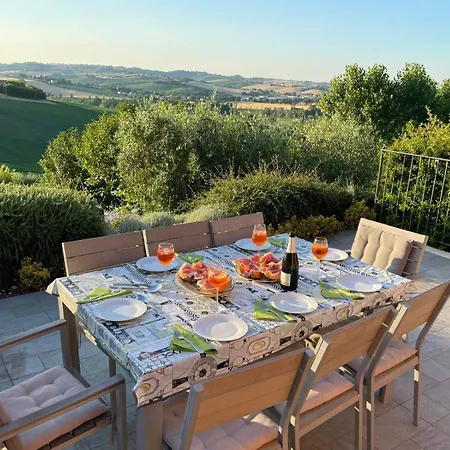 Villa - Sleeps 8 - Pool - Garden - Parking Ostra